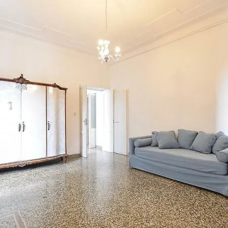 Caffe 1916 Con Terrazzo